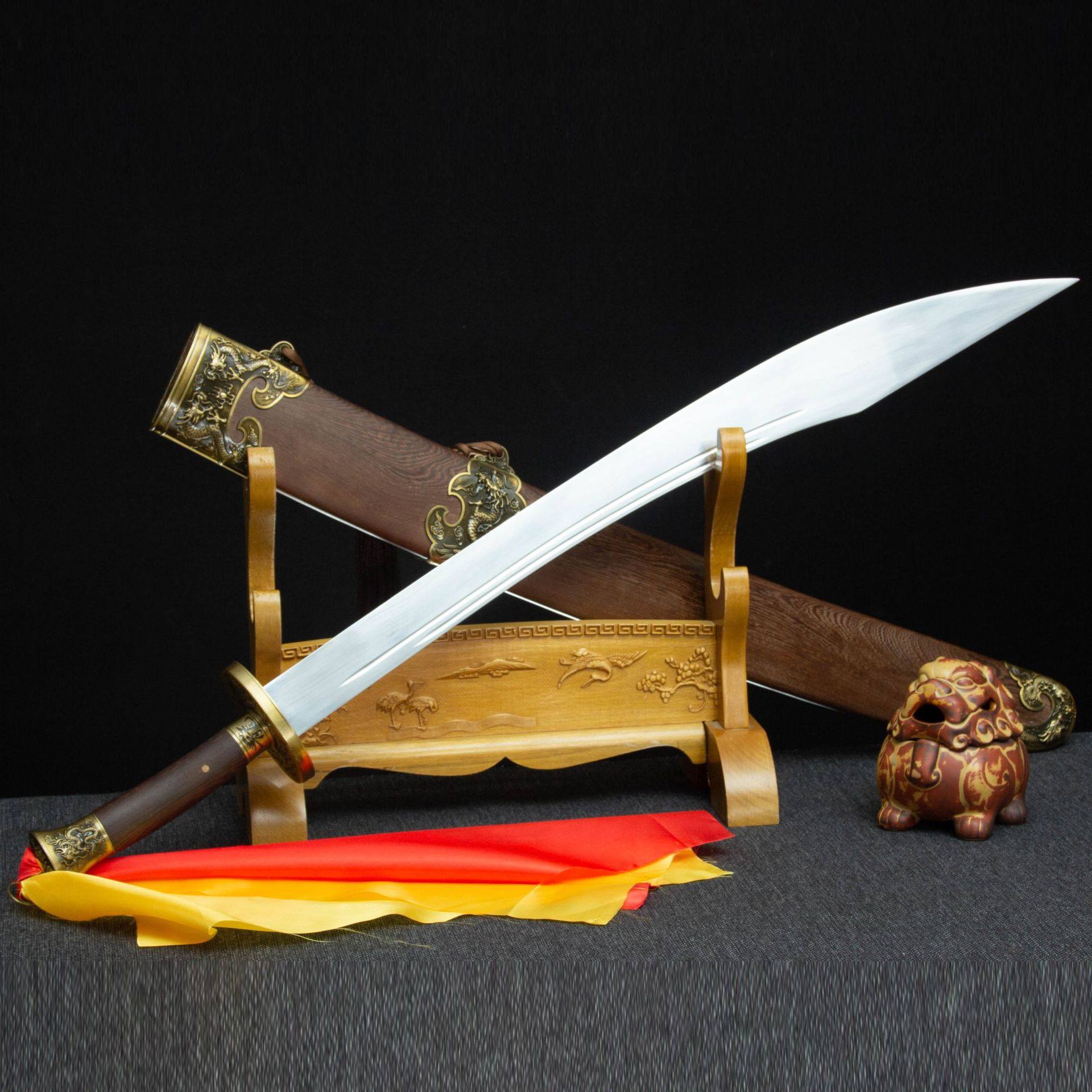 龙泉市刀剑手工锻打牛尾刀影视武术工艺品防身冷兵器戚家刀未开刃,特色手工艺,剑袋,淘宝优惠券,粉丝福利购,淘宝优惠卷