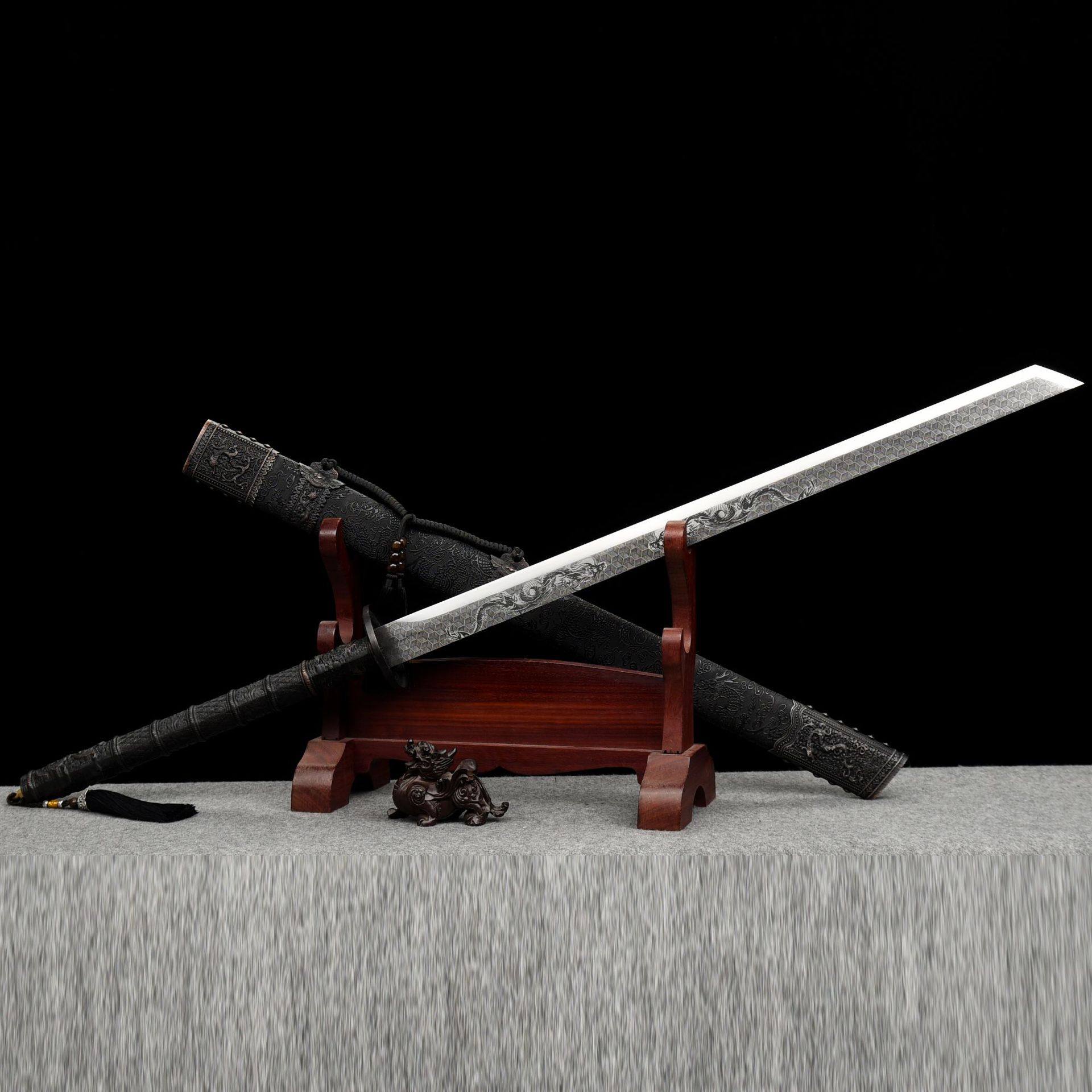 龙泉市刀剑高锰钢刻花康熙战刀手工锻打唐横刀传统宝剑收藏未开刃,特色手工艺,剑袋,淘宝优惠券,粉丝福利购,淘宝优惠卷