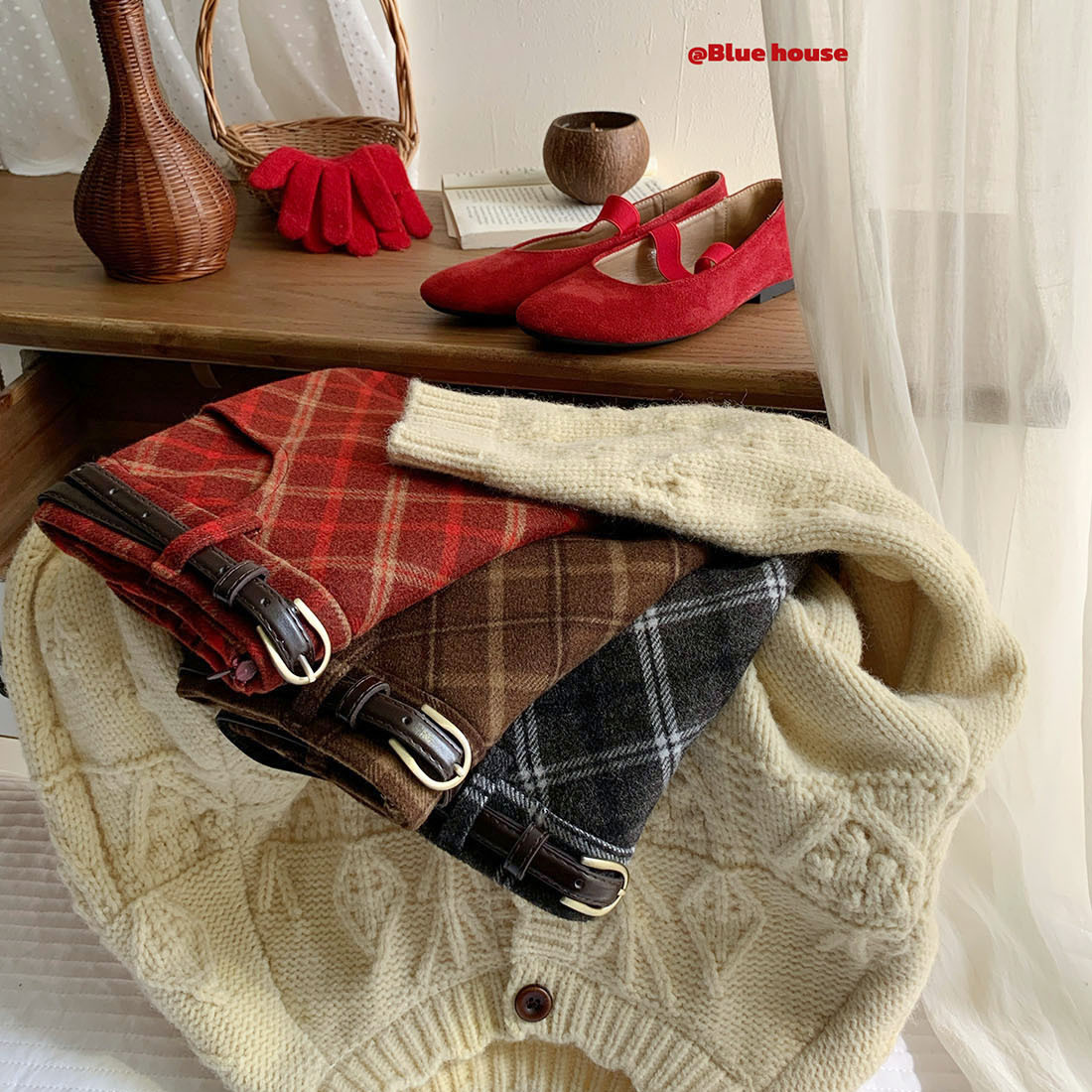 复古红色撞色格纹毛呢A字短裙女秋冬高腰包臀咖色灰色格子半身裙