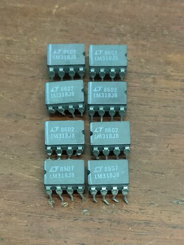 LM318J8 直插陶瓷封装 CDIP-8 拆机原字芯片 实物拍摄 现货可直拍