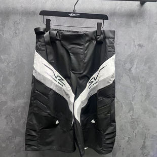 安踏SV赛车系列梭织上衣172531603V