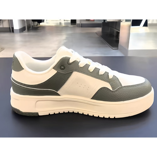 安踏男款简约小白鞋休闲鞋