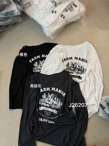 Big Family2026夏复古印花白色斜肩长袖防晒t恤女宽松显瘦空调衫