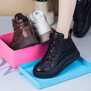 2025秋冬新款 女高帮休闲加绒短靴 全牛皮马丁靴女平跟厚底软皮单鞋