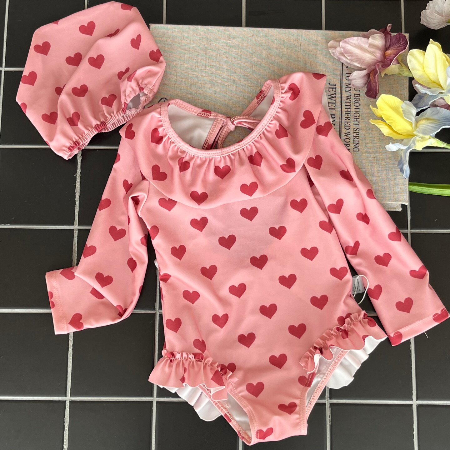 韩版女童连体泳衣夏可爱儿童长袖防晒游泳衣2026新款女孩海边泳装