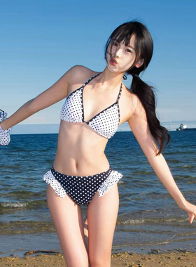 海王甜心黑白可爱波点泳池拍照温泉泳衣女新款分体比基尼泳装