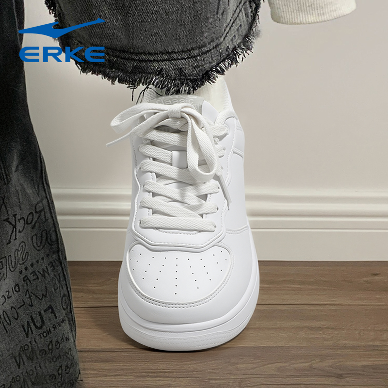 鸿星尔克女鞋秋冬厚底增高板鞋女款小白鞋空军一号百搭运动鞋爆款