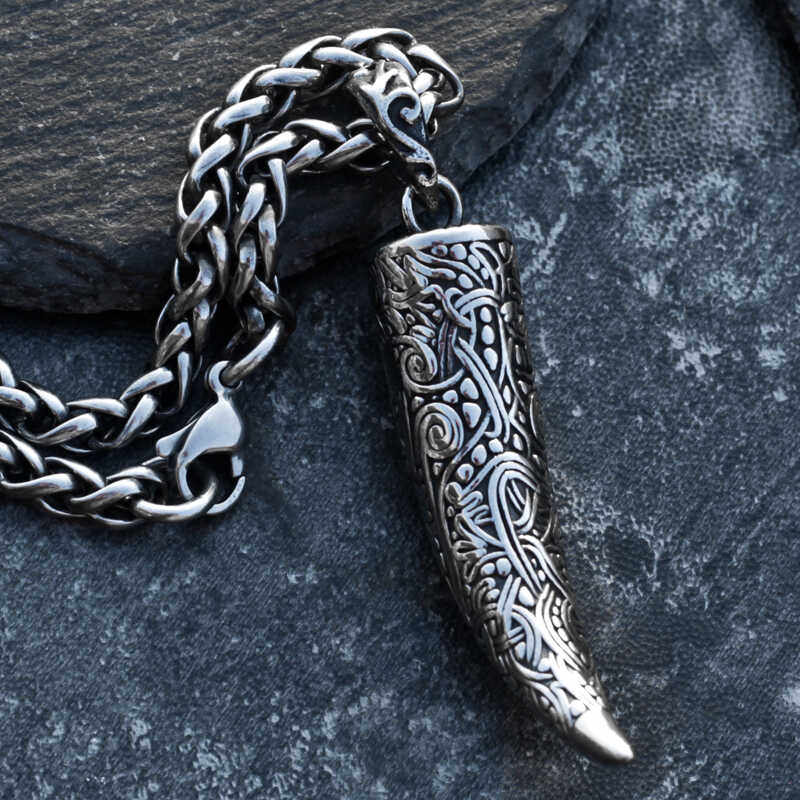 个性维京雕花狼牙项链男士欧美嘻哈潮人钛钢吊坠挂链复古百搭街头