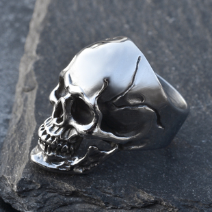 立体骷髅头戒指男嘻哈潮人指环欧美复古钛钢手饰街头朋克摇滚霸气