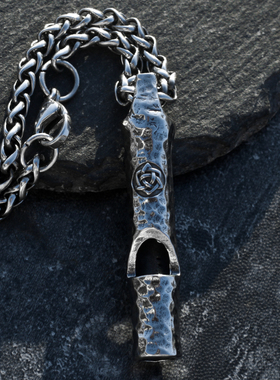 可吹响六芒星锤纹口哨项链男嘻哈