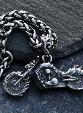 骷髅机车项链男摩托车吊坠钛钢