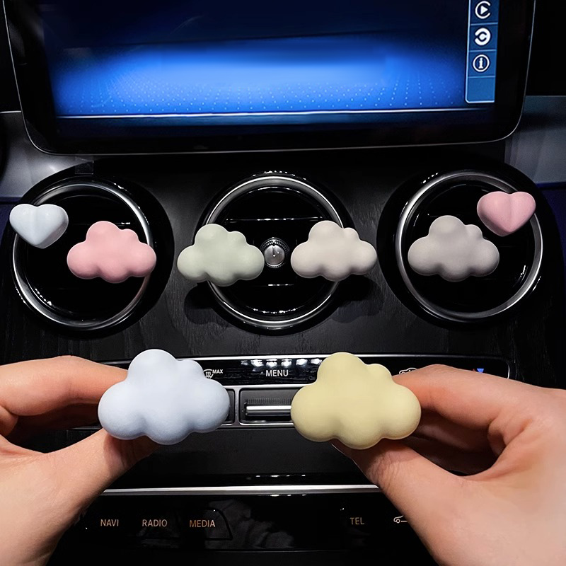 香薰云朵车内装饰品风口