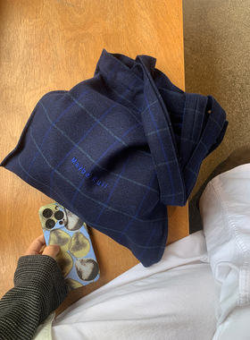 Maybekuii | 限定款 法兰绒藏蓝色格纹单肩布袋 #262