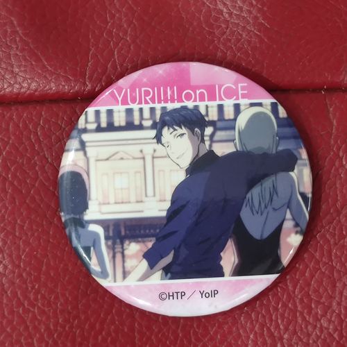 YURI!!! on ICE冰上的尤里TV虹光金属吧唧徽章促销现货