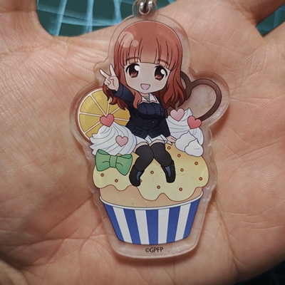 少女与战车甜品纸杯蛋糕亚克力挂件钥匙圈武部沙织促销现货