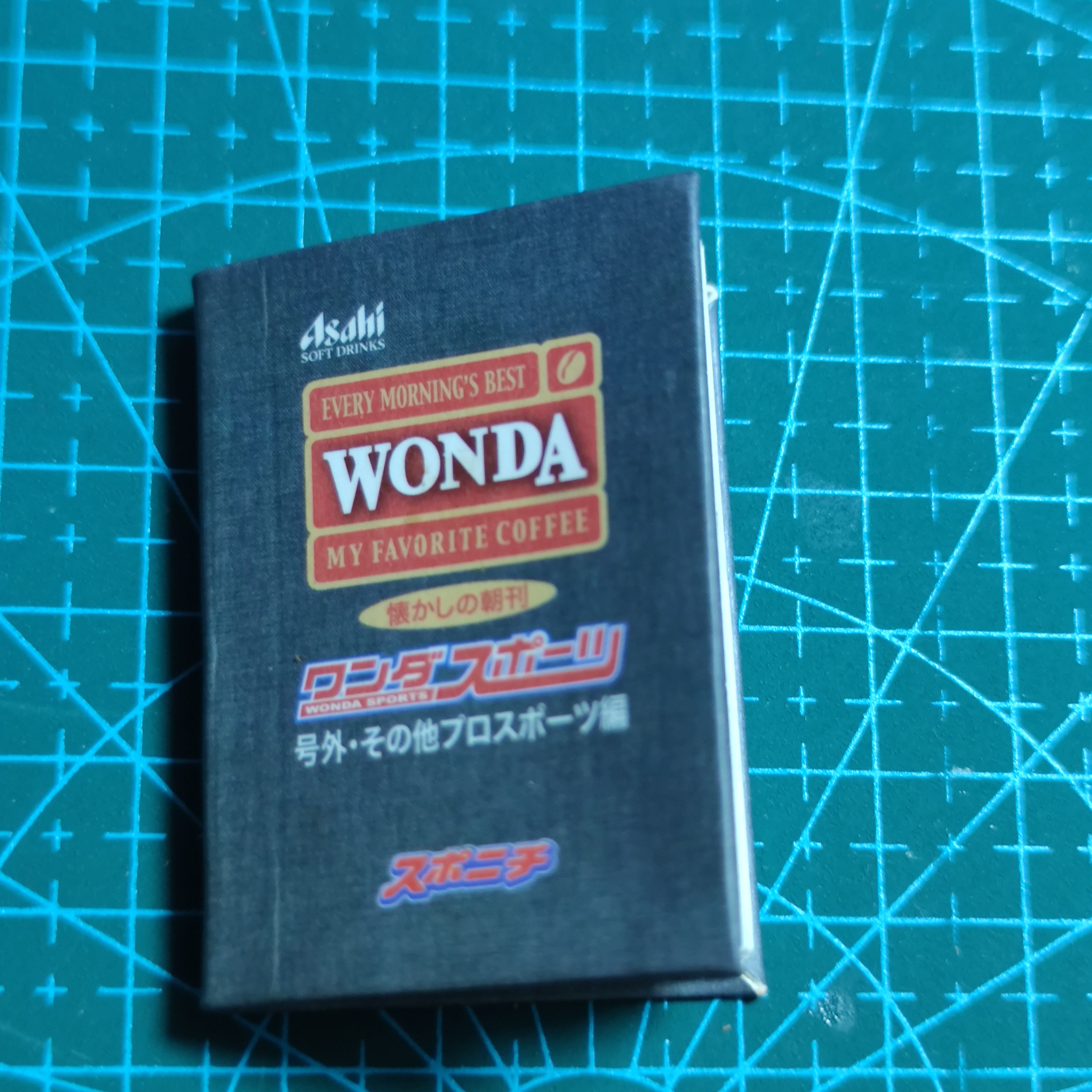 朝日Wonda咖啡Q版食玩扭蛋盒蛋周刊杂志微缩促销现货