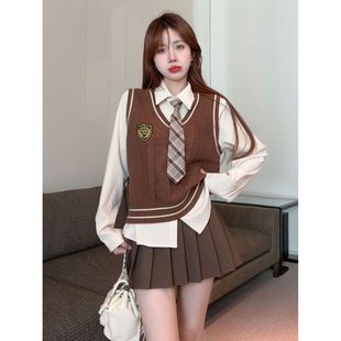 jk制服学院风毛衣针织马甲女外搭背心叠穿衬衫秋冬套装设计感上衣