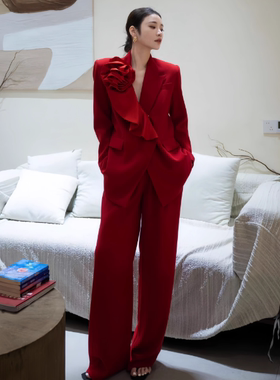 2025秋冬新款高端西服套装女轻奢立体花朵西装外套阔腿裤两件套