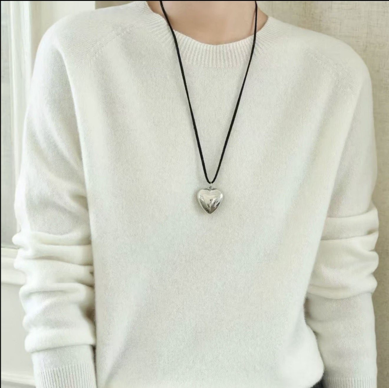 8309  毛针织圆领羊毛衫酒红色女款秋冬打底衫针织衫网红套头长袖