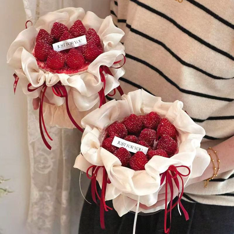 网红同款圣诞节新年烘焙蛋糕装饰草莓花束配件褶皱围边丝带插件