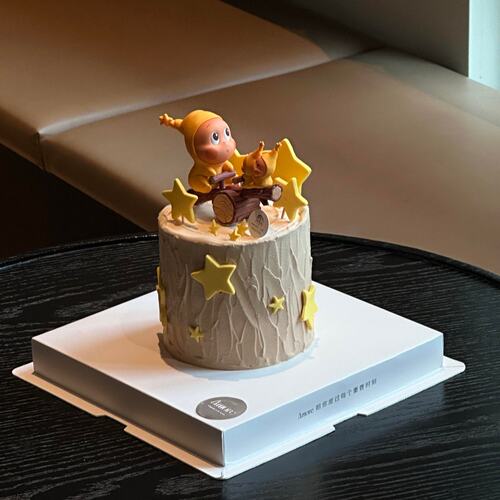 网红卡通可爱跷跷板星星人蛋糕装饰摆件生日派对甜品烘焙装扮插件