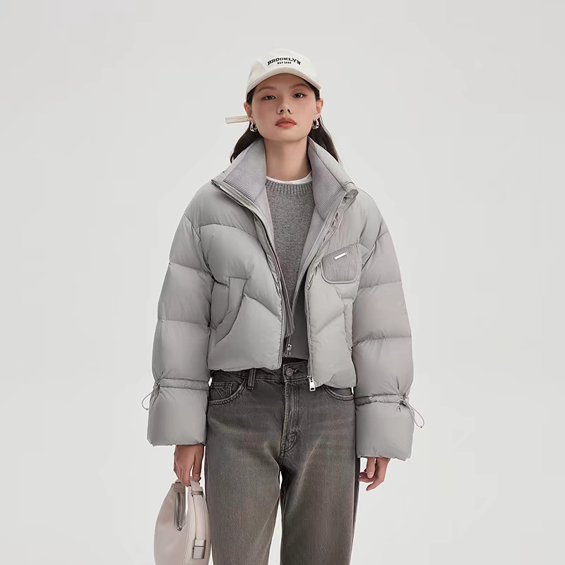 艾莱依短款羽绒服女冬季2024年新款立领设计感假两件时尚鸭绒外套