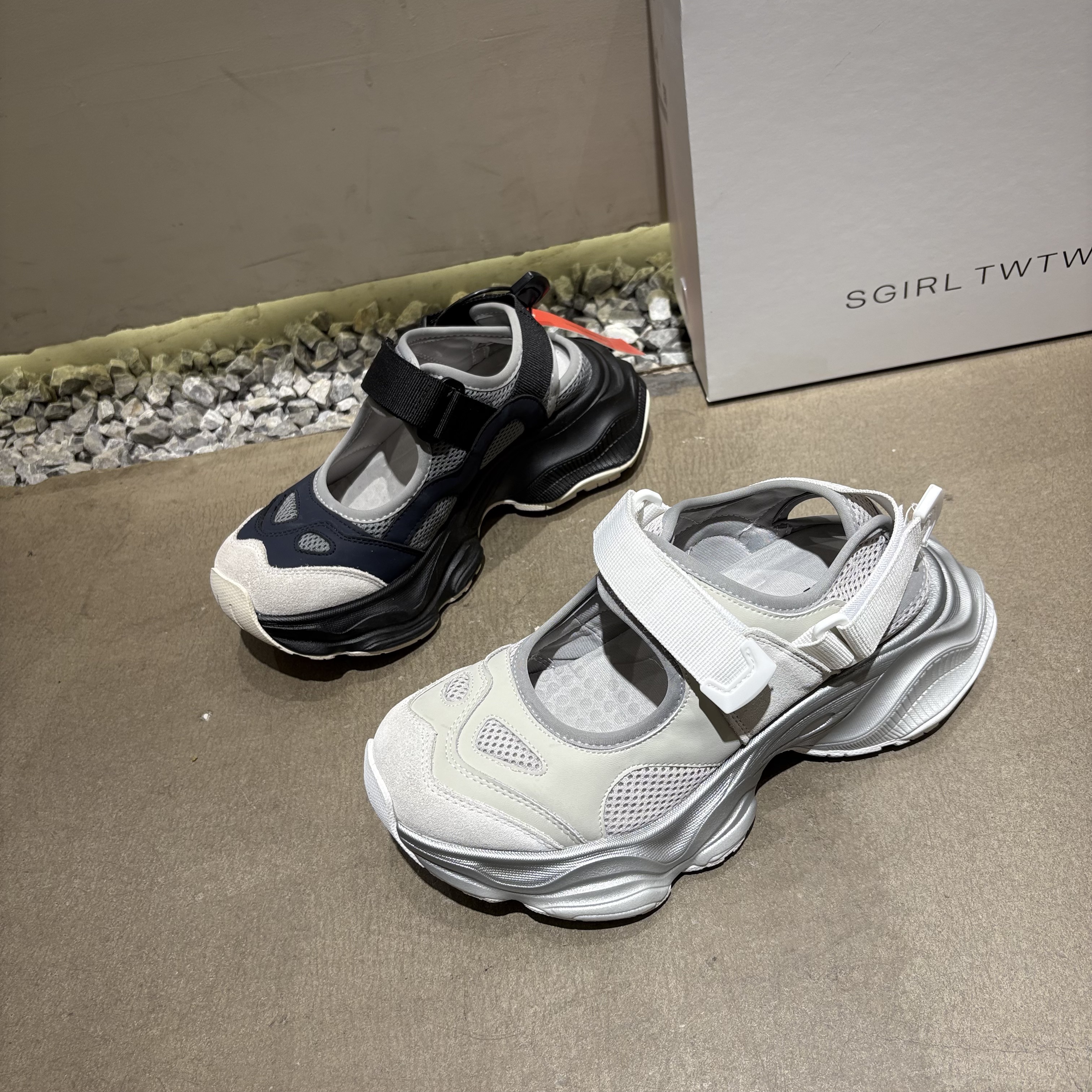 SGIRL TWTW厚底老爹鞋凉鞋夏季新款镂空魔术贴休闲玛丽珍鞋运动女