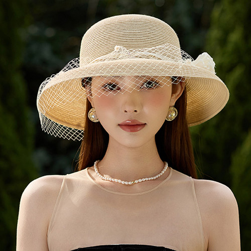 蓝诗梦戴网纱花朵2025大帽檐设计