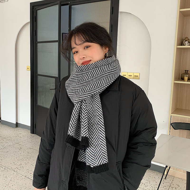 日系复古围巾女冬季韩版人字纹针织百搭情侣学生保暖围脖男英伦风