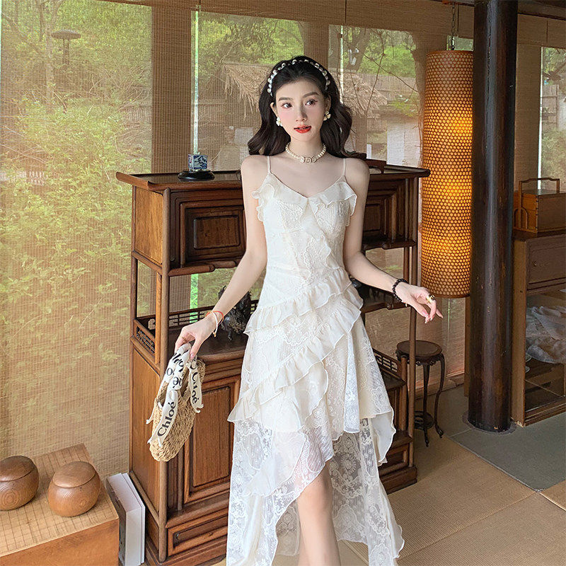 AM NANA法式绝美小个子性感吊带洋装女夏温柔风显瘦蕾丝长裙子