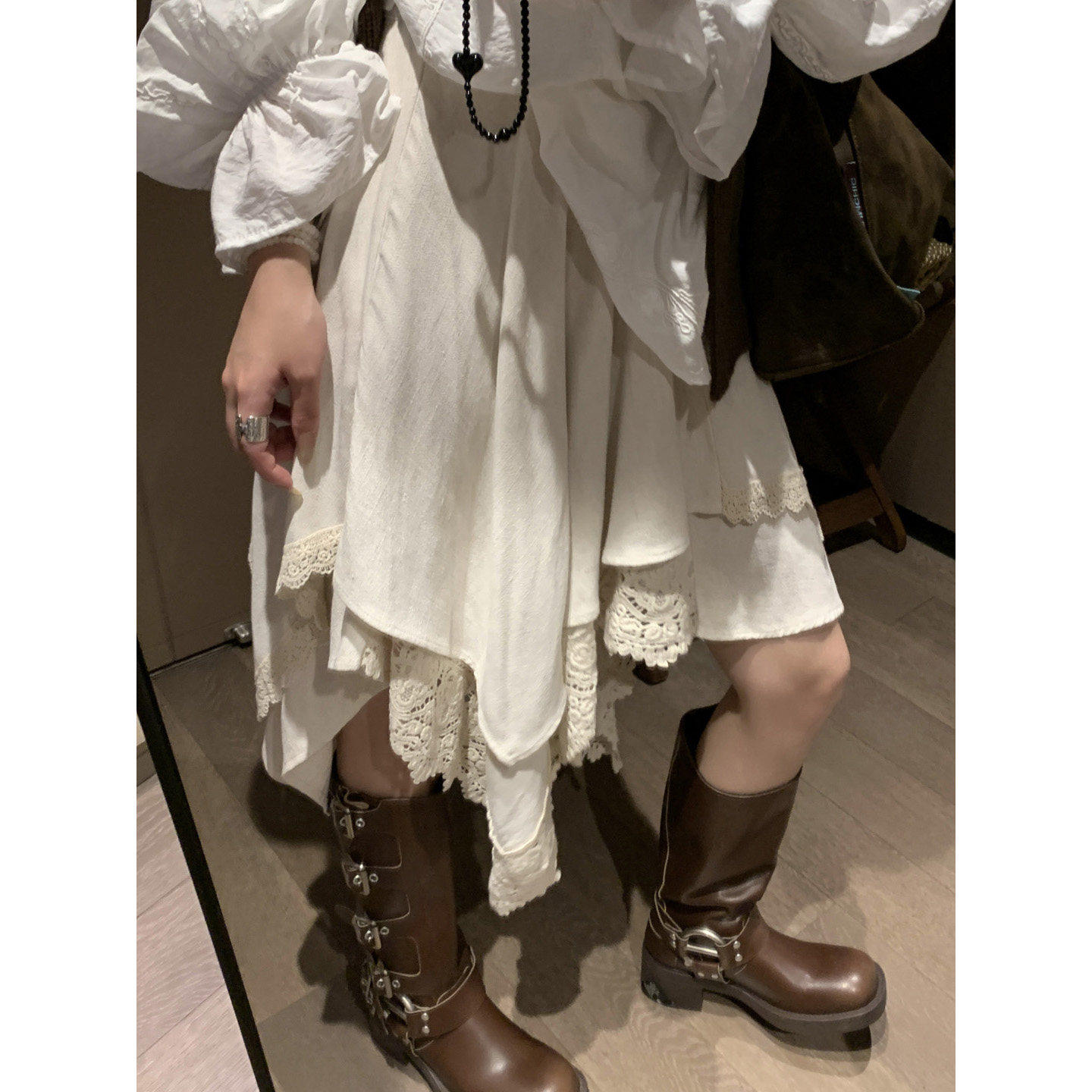 fancccy 不规则亚麻半身裙女2026秋春新款勾花蕾丝拼接设计感中裙