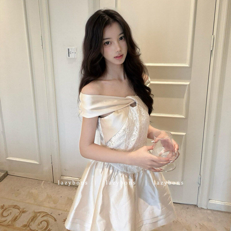 一字肩洋装女千金名媛气质生日礼服短裙蕾丝缎面收腰蓬蓬a字裙