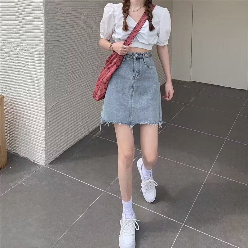 字2025辣妹港风新款牛仔短裙女潮