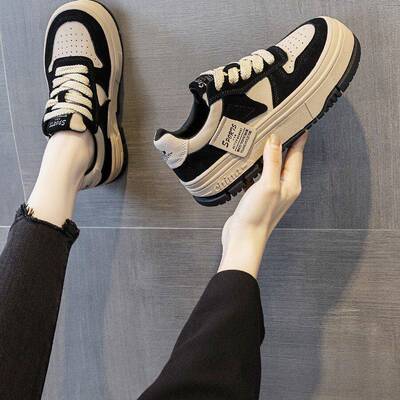 低帮板鞋女2025今年爆款厚底舒适百搭时尚休闲软底防滑老爹鞋女潮