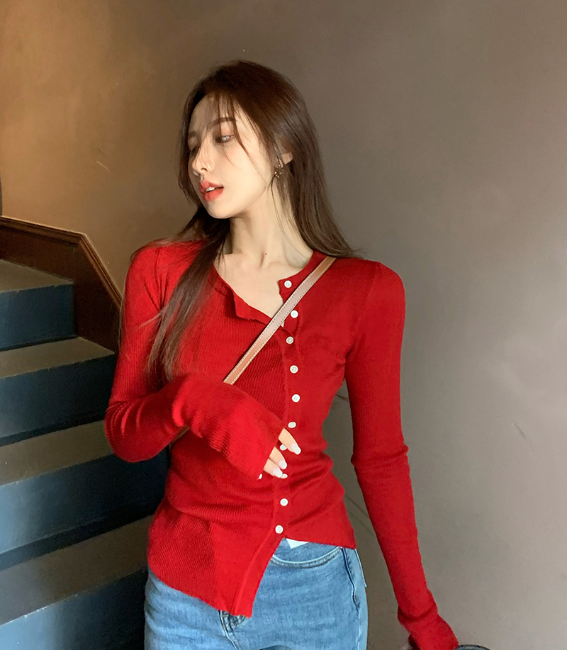 Real photo of new year's red sweater with cardigan bottom and slim long sleeves