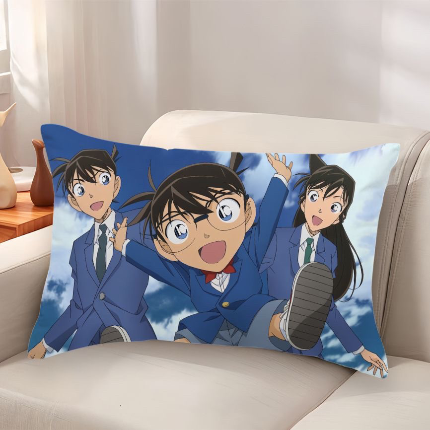 名侦探柯南抱枕小兰周边漫画床头办公室枕头靠垫定制同学生日礼物
