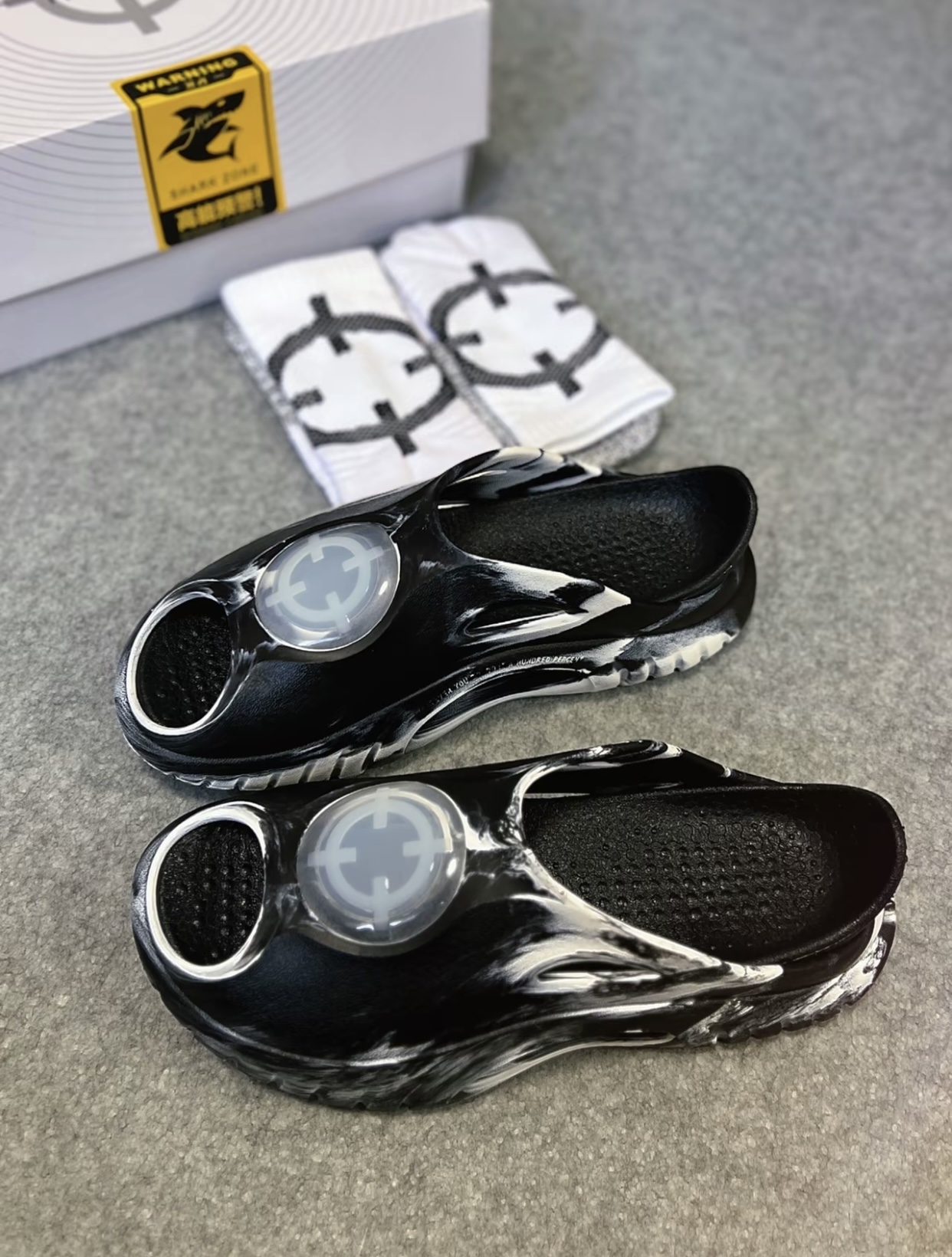 准者 鲨鱼 防水防滑软弹一字运动拖鞋Z123260506-8广东LS仓