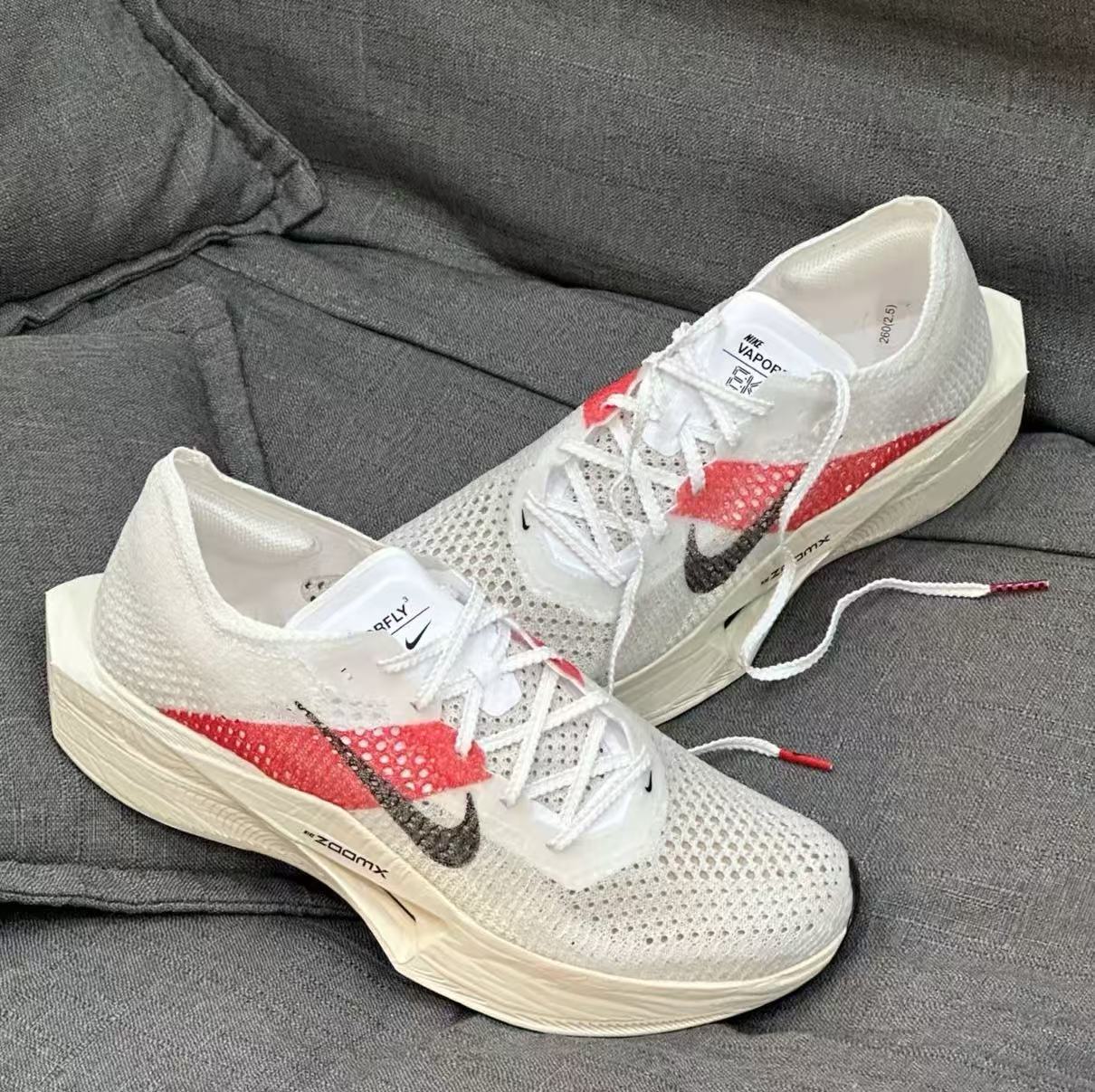 Nike ZoomX Vaporfly Next% 3 FD6556-100 cly仓