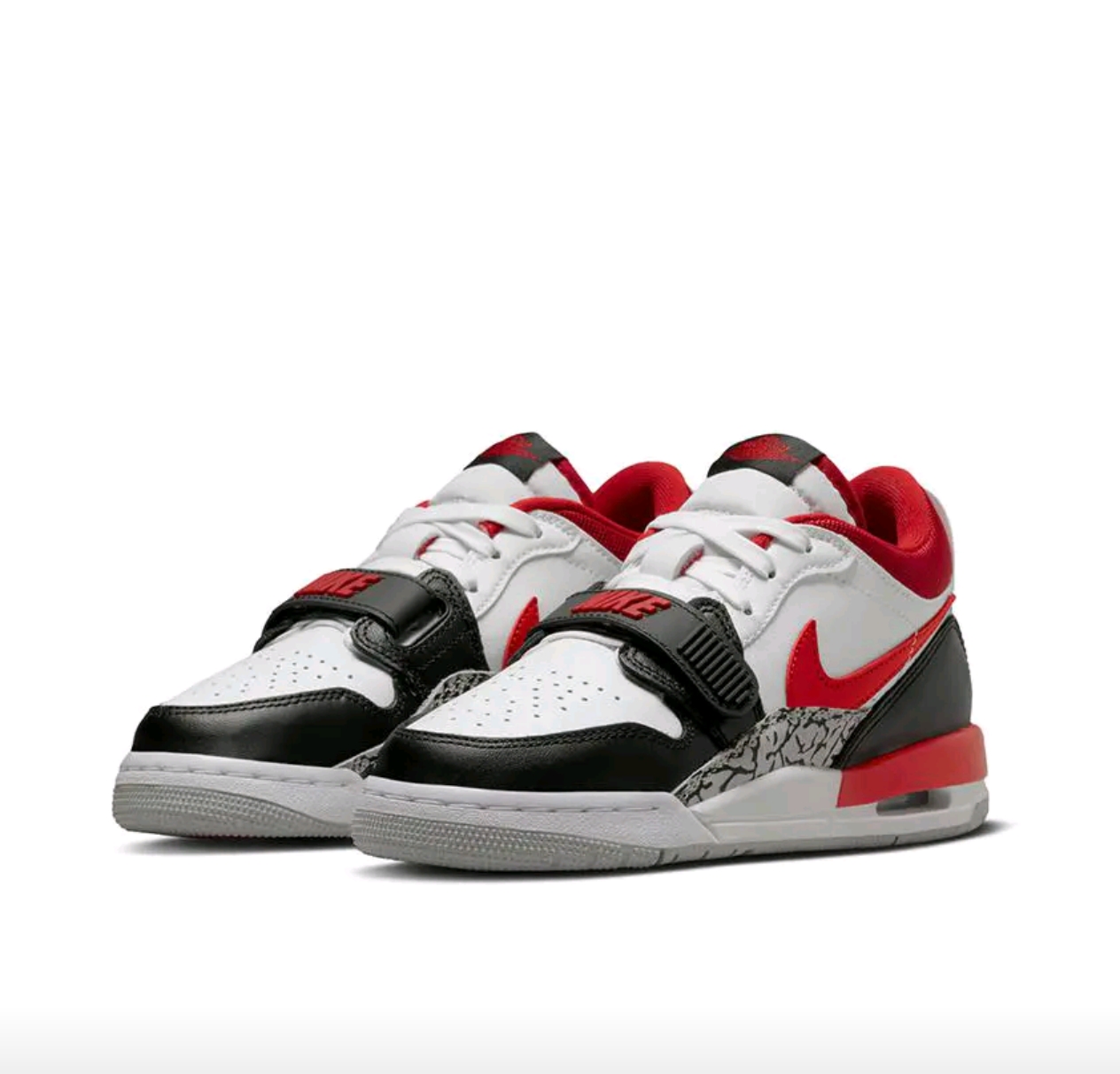 Jordan Legacy 312  耐磨 低帮 篮球鞋 黑白红CD9054-160河南AH仓