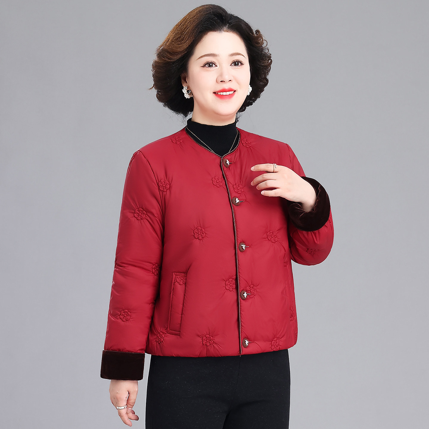 女气质修身洋气中老年妈妈装外套