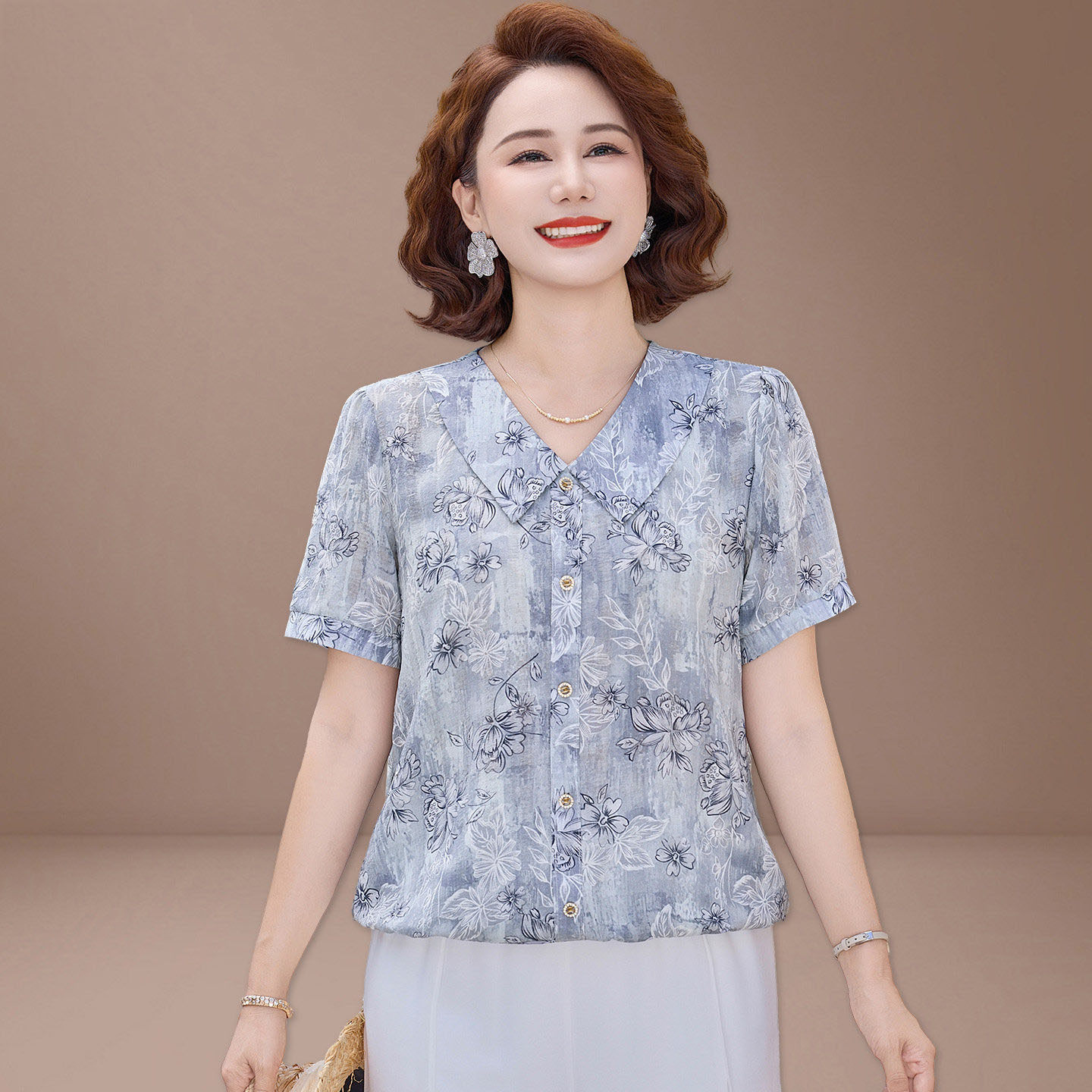 妈妈碎花雪纺小衫2026新款洋气