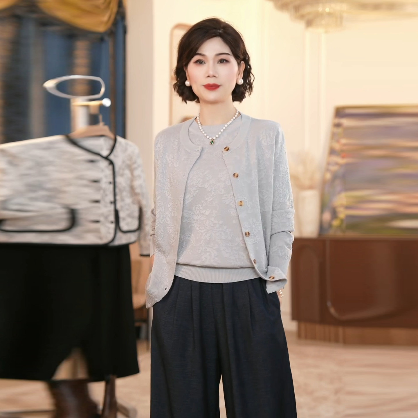 2026新款中老年薄款开衫打底衣服