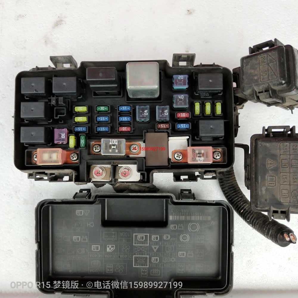 适用老款CRVRD5保险丝盒发动机