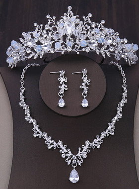 Itacazzo Bridal Headwear Set Silver Colour Crown Necklace Ea