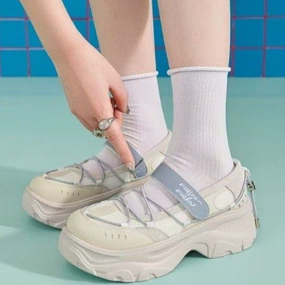 2025年新款秋季鞋子