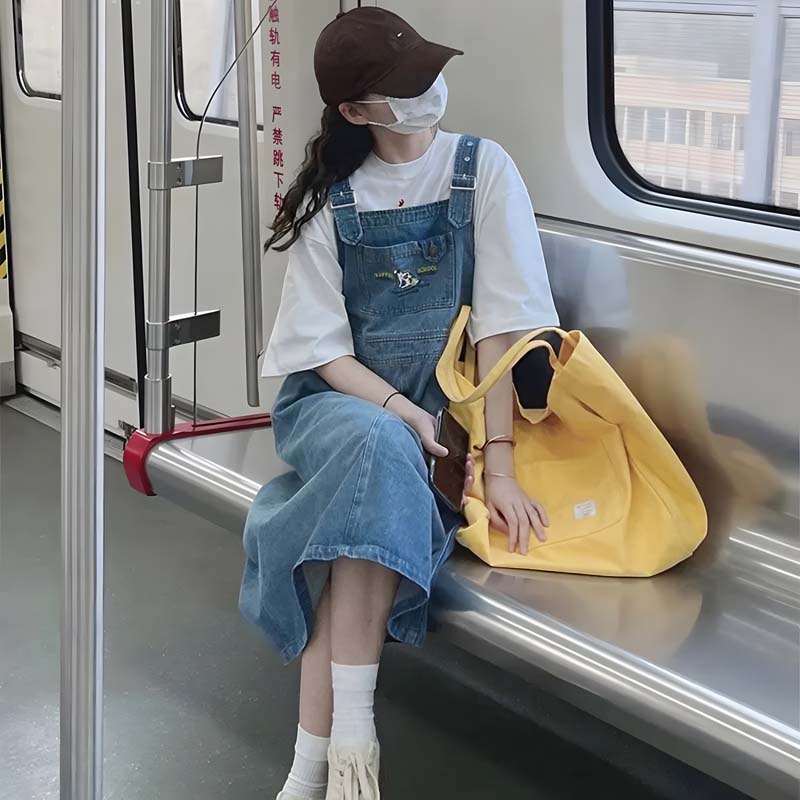 韩系甜美少女中长款牛仔背带裙