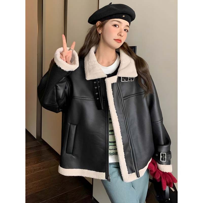 高级感皮毛一体羊羔毛皮衣外套女2025冬季新款加厚保暖立领机车服