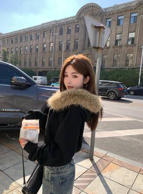 alex tevens覆古毛领连帽卫衣拉炼外套女冬季黑色加绒保暖短上衣