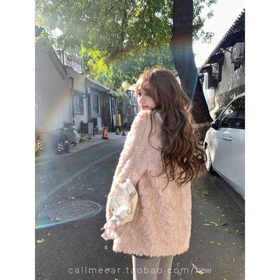 2025新款粉色羊羔毛外套女韩版中长款气质皮毛一体超好看毛绒大衣