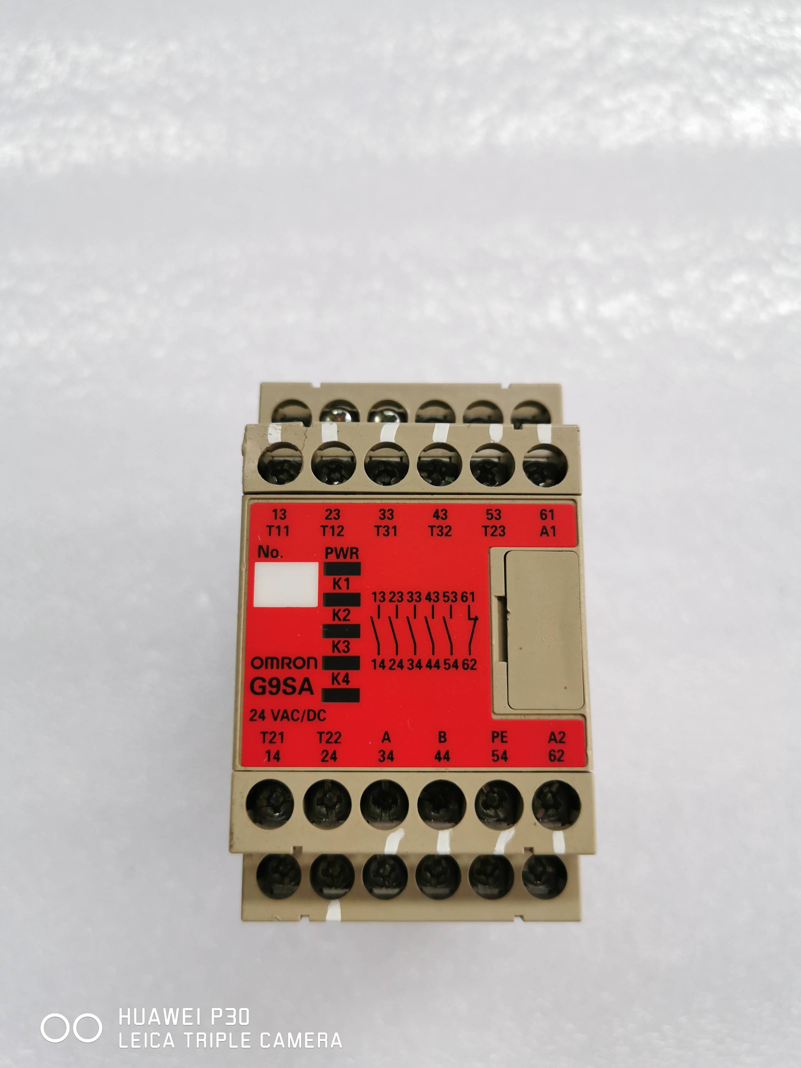 欧姆龙安全继电器,g9sa-501,包好包邮!